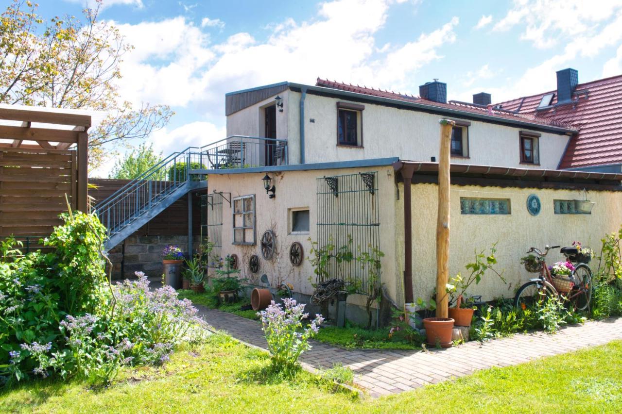 Ferienwohnung Am Elberadweg Dresden Exterior photo